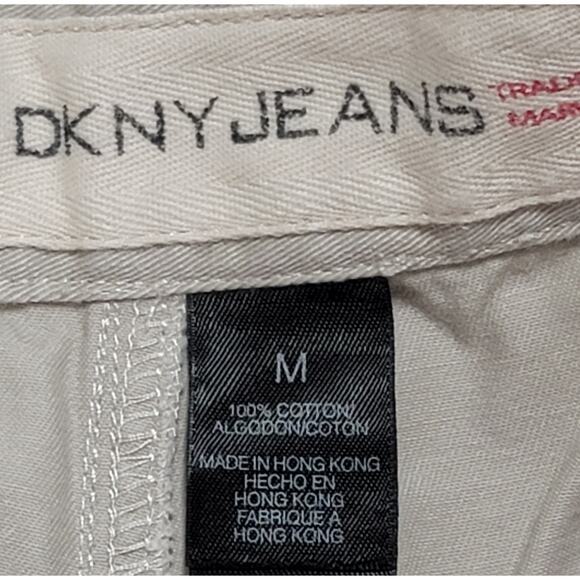 DKNY Tan Beige Flat Front Khaki Shorts Medium Lightweight Soft Drawstring Pocket - Picture 4 of 4